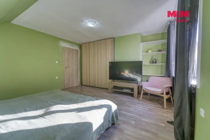 Prodej rodinného domu, Mokrouše, 176 m2