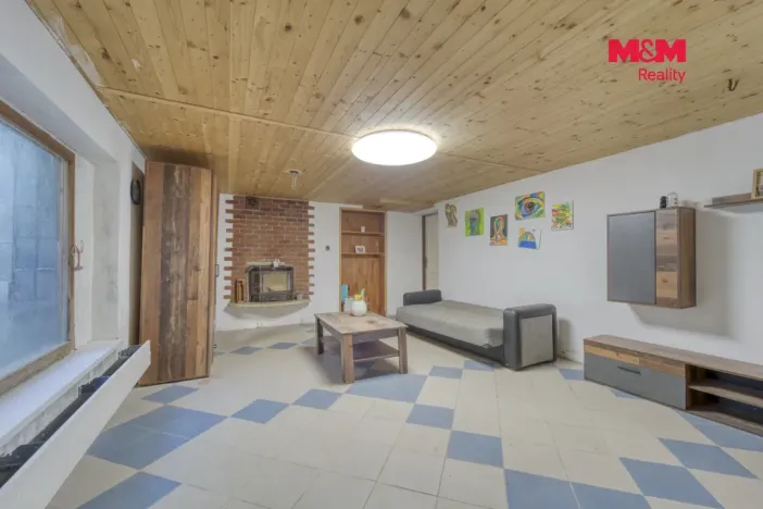 Prodej rodinného domu, Mokrouše, 176 m2