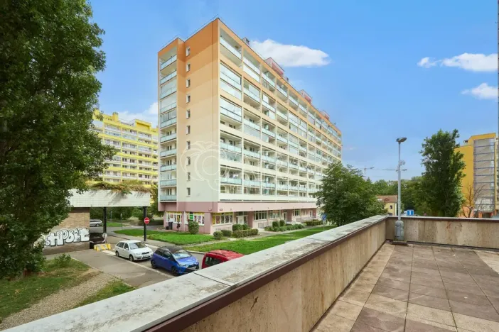 Prodej bytu 3+1, Praha - Vršovice, Uzbecká, 70 m2