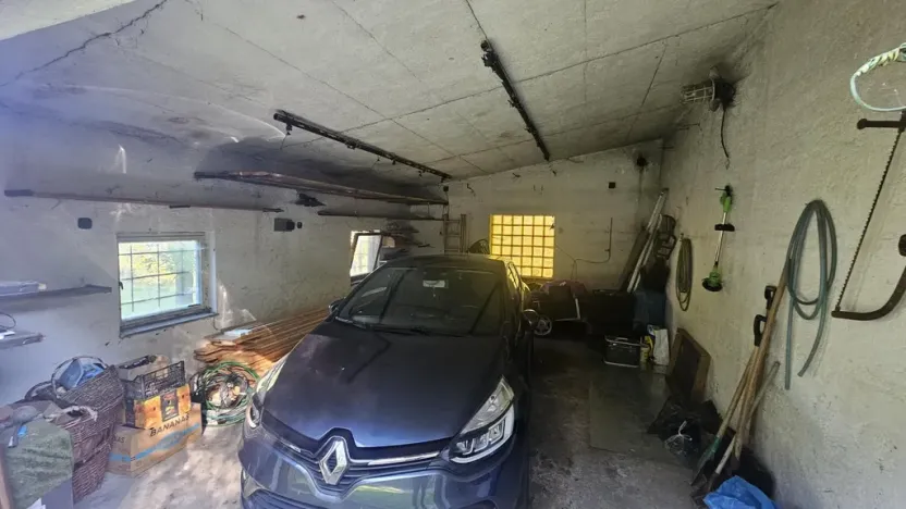 Prodej garáže, Podlesí, 35 m2