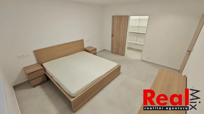 Pronájem bytu 3+kk, Nebovidy, 85 m2