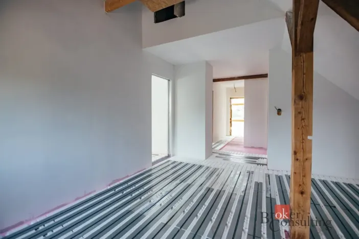 Prodej rodinného domu, Skřivany, Komenského, 160 m2