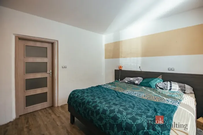 Prodej rodinného domu, Skřivany, Komenského, 160 m2