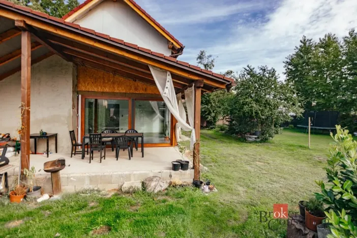 Prodej rodinného domu, Skřivany, Komenského, 160 m2