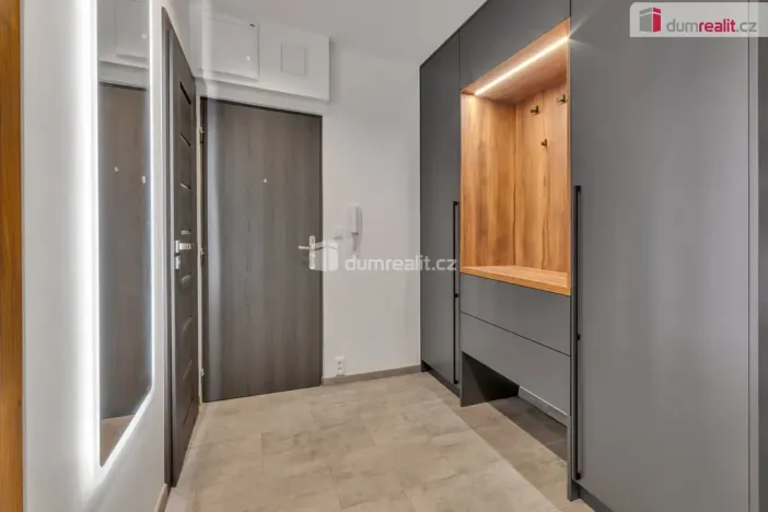 Prodej bytu 4+1, Sokolov, Alšova, 82 m2