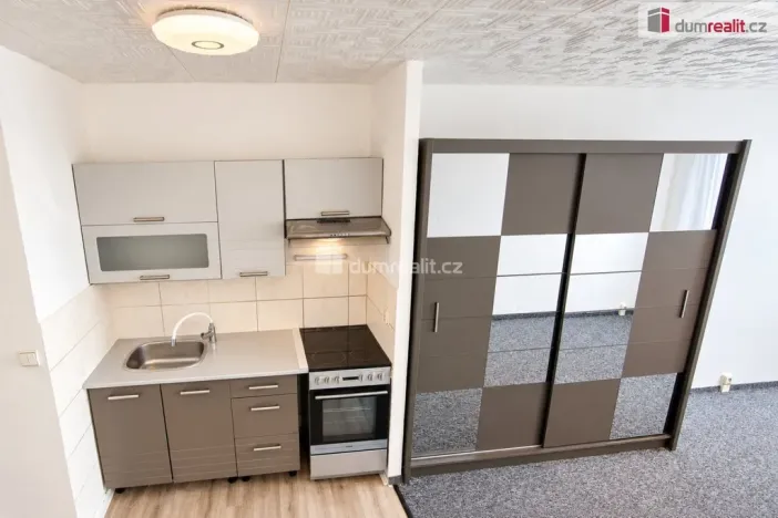 Prodej bytu 2+kk, Neratovice, Kojetická, 39 m2