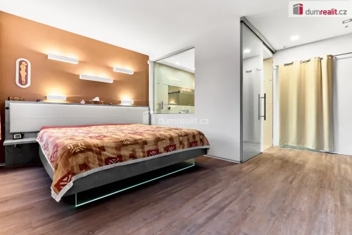 Prodej rodinného domu, Děčín - Děčín XXXIII-Nebočady, Vítězství, 296 m2