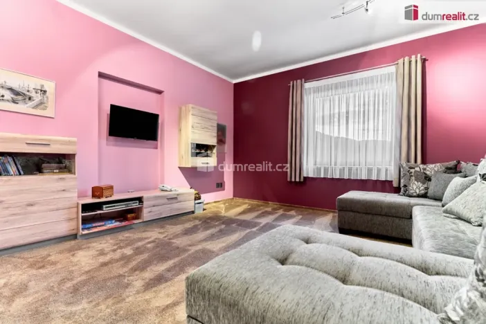 Prodej rodinného domu, Děčín - Děčín XXXIII-Nebočady, Vítězství, 296 m2