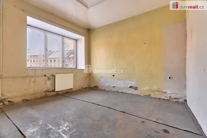 Prodej rodinného domu, Kravaře, náměstí, 200 m2