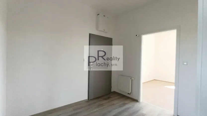 Prodej bytu 2+kk, Hevlín, 54 m2