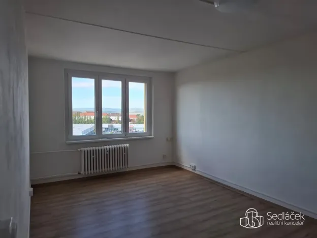 Pronájem bytu 1+1, Sokolov, Závodu míru, 38 m2