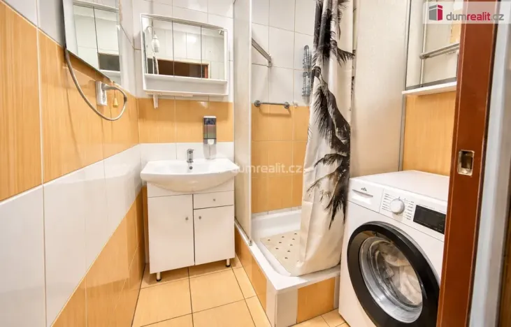 Prodej bytu 3+1, Neratovice, Na Výsluní, 71 m2