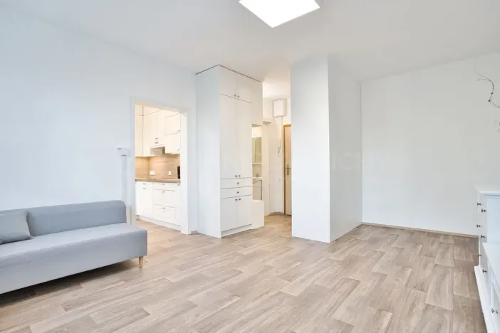 Pronájem bytu 1+1, Olomouc - Lazce, Na Letné, 32 m2