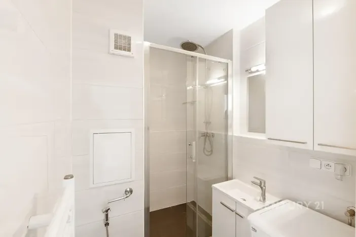 Pronájem bytu 1+kk, Děčín, Pohraniční, 19 m2