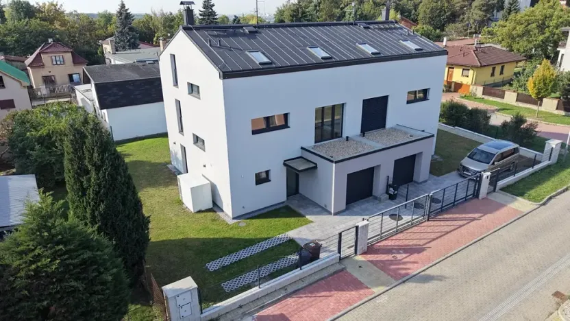 Prodej rodinného domu, Praha - Horní Počernice, Bříšťanská, 218 m2