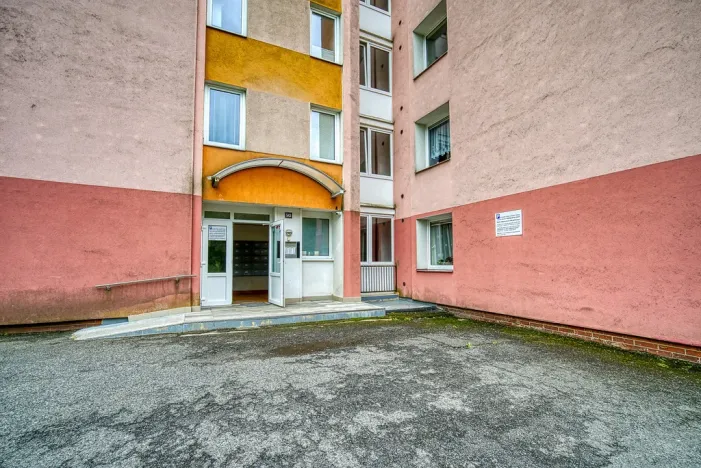 Pronájem bytu 1+kk, Tanvald, Radniční, 25 m2