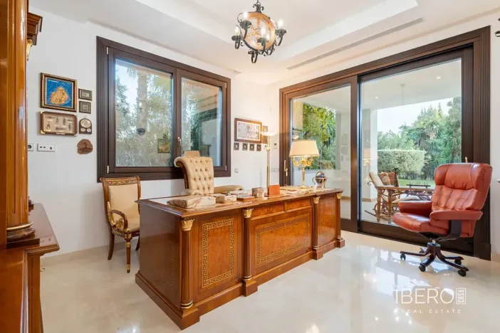 Prodej rodinného domu, Estepona, Španělsko, 761 m2
