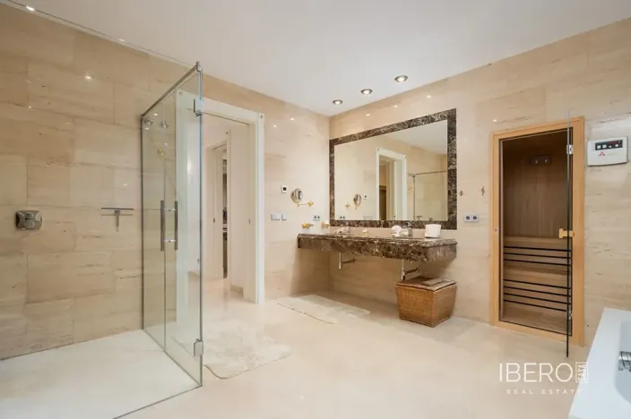 Prodej rodinného domu, Estepona, Španělsko, 761 m2