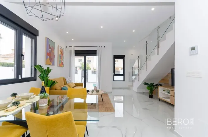 Prodej vily, Torrevieja, Španělsko, 95 m2