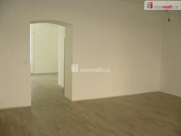 Pronájem obchodního prostoru, Děčín - Děčín IV-Podmokly, Bezručova, 62 m2