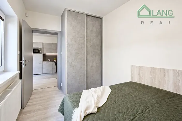Pronájem bytu 2+kk, Brno, Matlachova, 32 m2