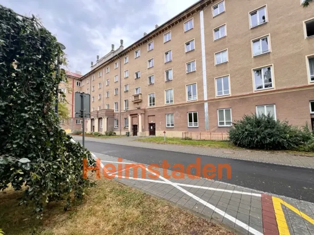 Pronájem bytu 2+1, Ostrava - Poruba, náměstí Jana Nerudy, 64 m2
