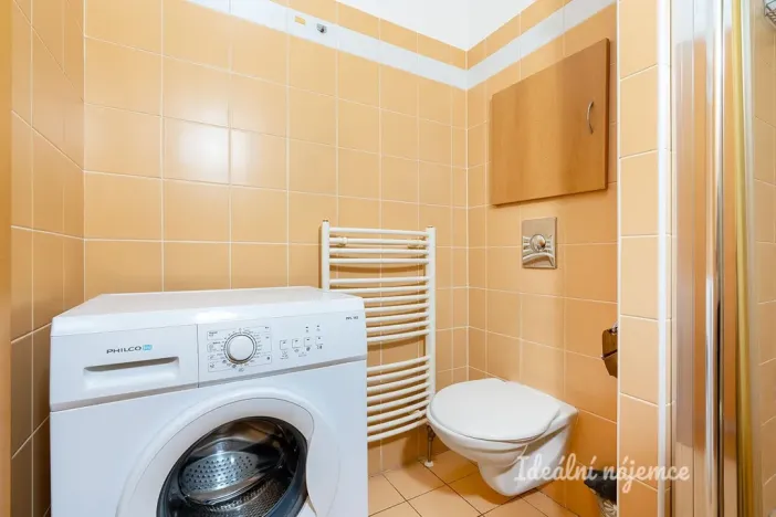 Pronájem bytu 1+kk, Praha - Libeň, Kovanecká, 32 m2