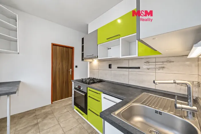 Pronájem bytu 2+1, Hostinné, Sídliště, 53 m2