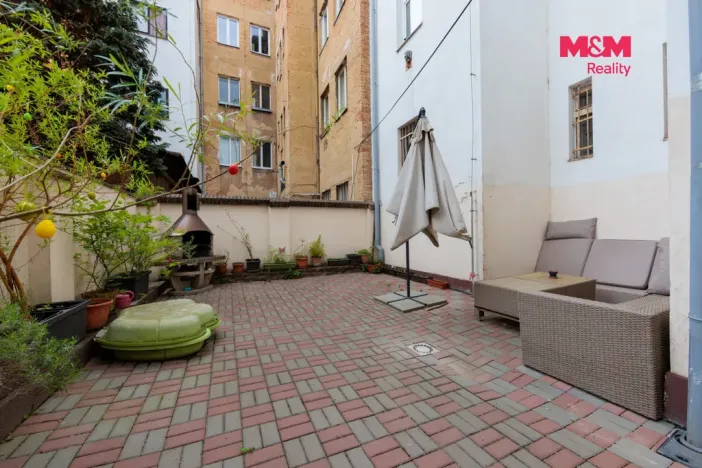 Prodej bytu 2+kk, Plzeň - Jižní Předměstí, Klatovská třída, 66 m2