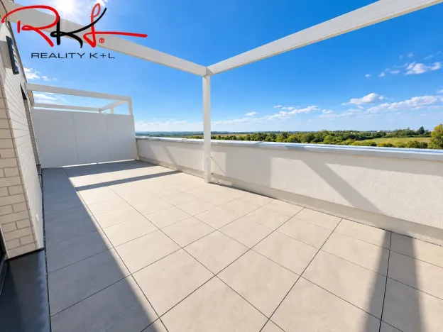 Pronájem bytu 2+kk, Praha, Thomasova, 46 m2