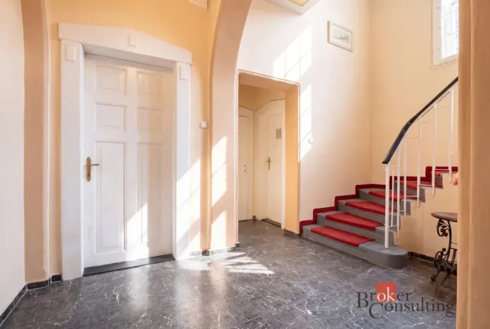 Prodej vily, Praha - Modřany, U vlečky, 276 m2