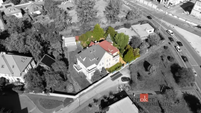 Prodej vily, Praha - Modřany, U vlečky, 331 m2