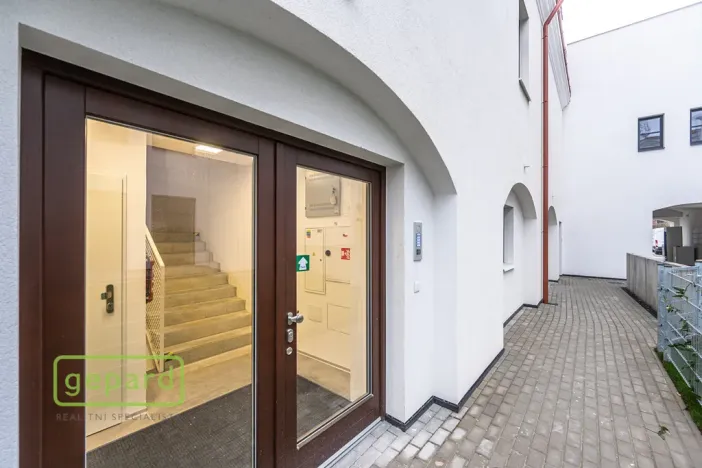 Pronájem bytu 2+kk, Velké Přílepy, Pražská, 46 m2