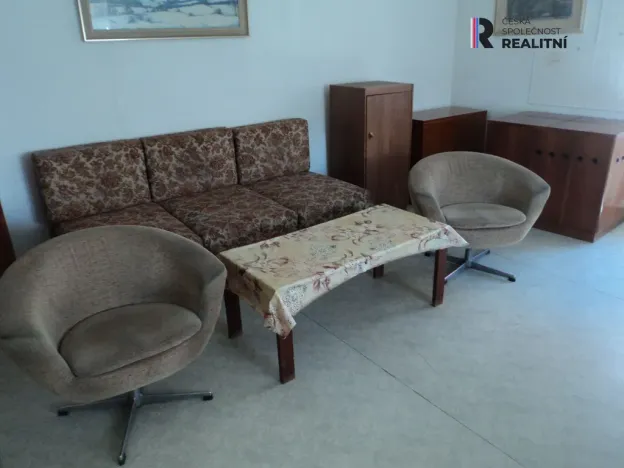 Pronájem skladu, Libovice, 500 m2