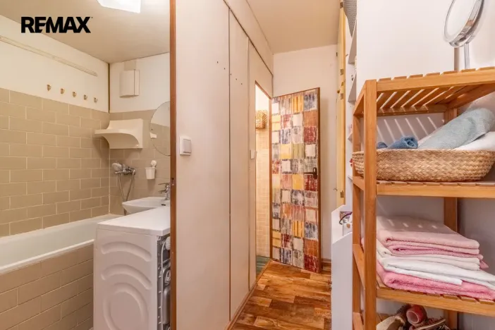 Prodej bytu 4+1, Praha - Podolí, Kaplická, 70 m2