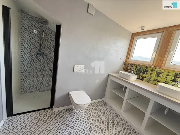 Prodej bytu 2+kk, Karlovy Vary - Rybáře, Sokolovská, 81 m2