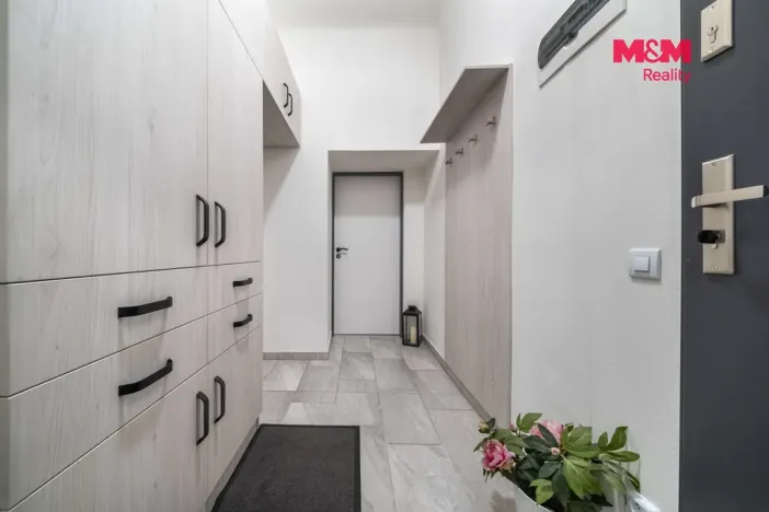 Prodej bytu 4+kk, Lochovice, 64 m2