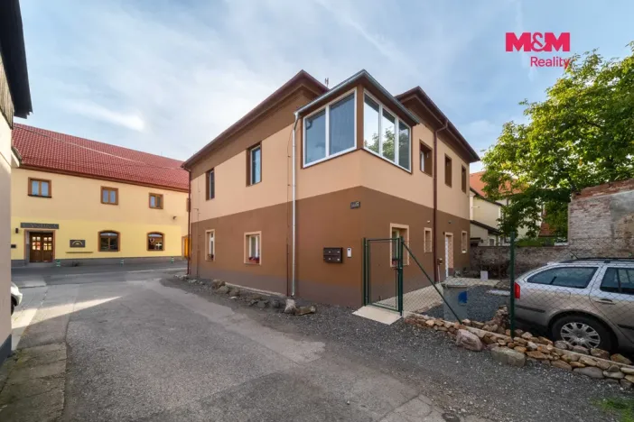 Prodej bytu 4+kk, Lochovice, 64 m2