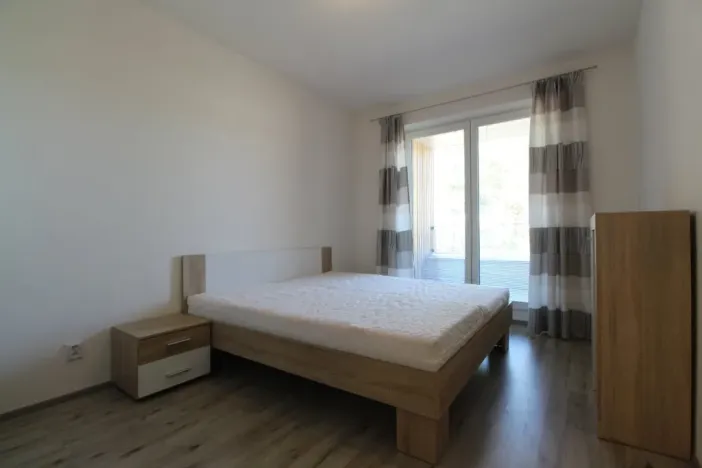 Pronájem bytu 2+kk, Plzeň - Valcha, Špačková, 53 m2