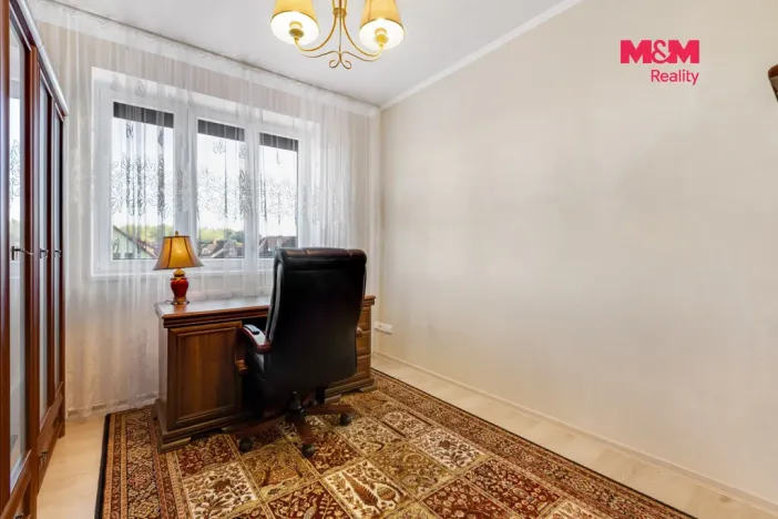 Prodej rodinného domu, Svárov, Ptická, 210 m2