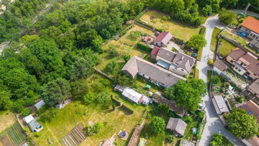 Prodej chalupy, Chvaletice - Hornická Čtvrť, 64 m2