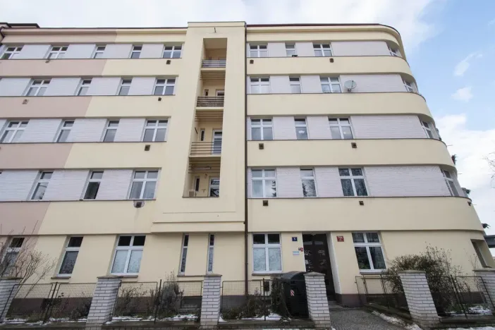 Pronájem bytu 2+1, Praha - Nusle, Pod sokolovnou, 64 m2