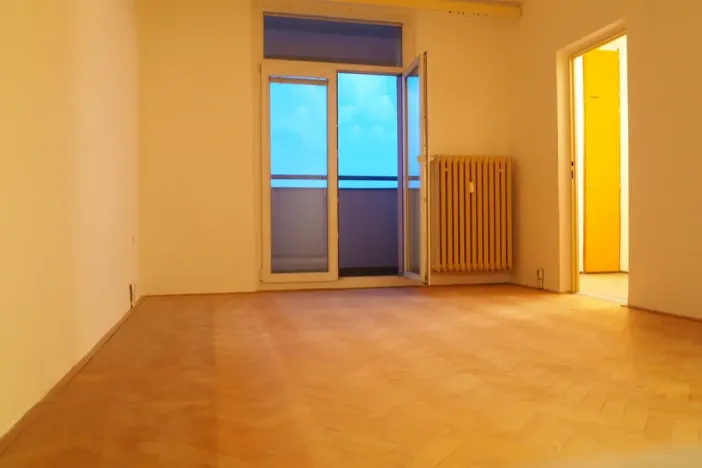 Pronájem bytu 1+1, Brno - Lesná, Halasovo náměstí, 30 m2
