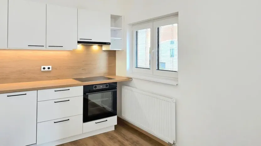 Pronájem bytu 2+kk, Beroun - Beroun-Město, Na Parkáně, 38 m2