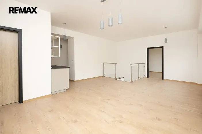 Pronájem bytu 3+kk, Strakonice, Komenského, 85 m2