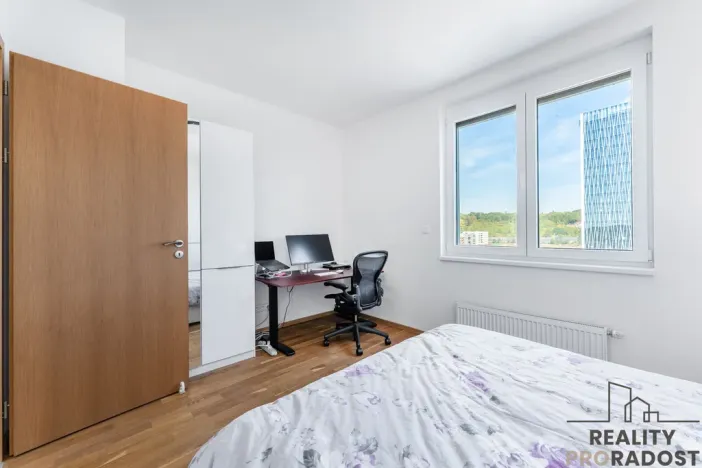 Prodej bytu 2+kk, Praha, Smržových, 51 m2