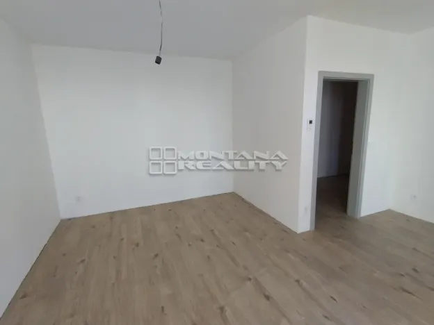 Pronájem bytu 1+kk, Olomouc, Janského, 33 m2