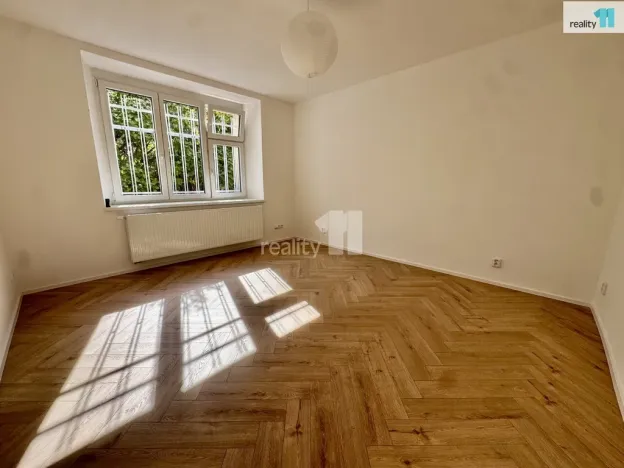 Pronájem bytu 2+1, Praha - Libeň, Na stráži, 64 m2