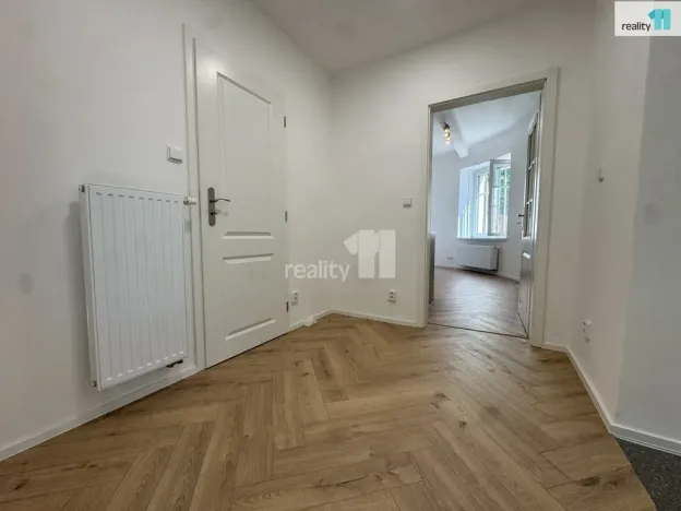 Pronájem bytu 2+1, Praha - Libeň, Na stráži, 64 m2