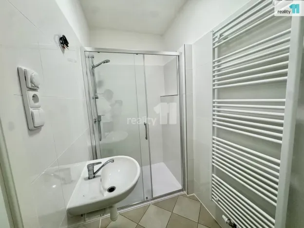 Pronájem bytu 2+1, Praha - Libeň, Na stráži, 64 m2